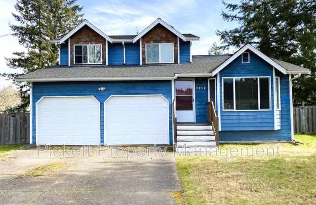 9258 Davis Place NW - 9258 Davis Place Northwest, Silverdale, WA 98383