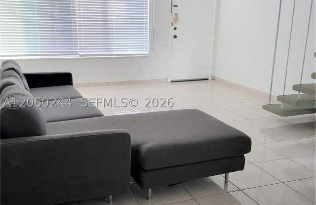 9455 Bay Harbor Ter Gallery 2