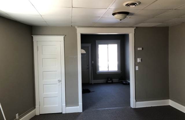 1918 N 20th St Gallery 4