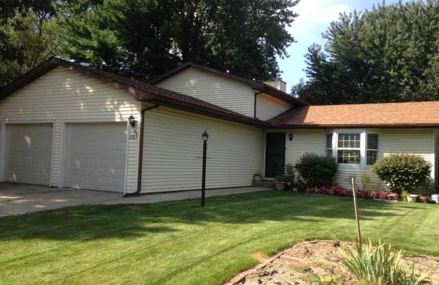 Beautiful tri level home photos photos Beautiful tri level home photos photos