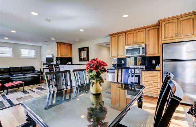 2504 23rd Street photos photos