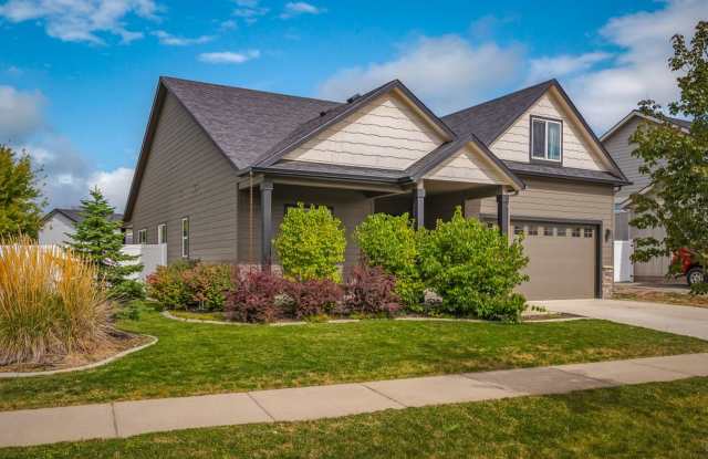 4 bed 2 bath Hayden Home photos photos