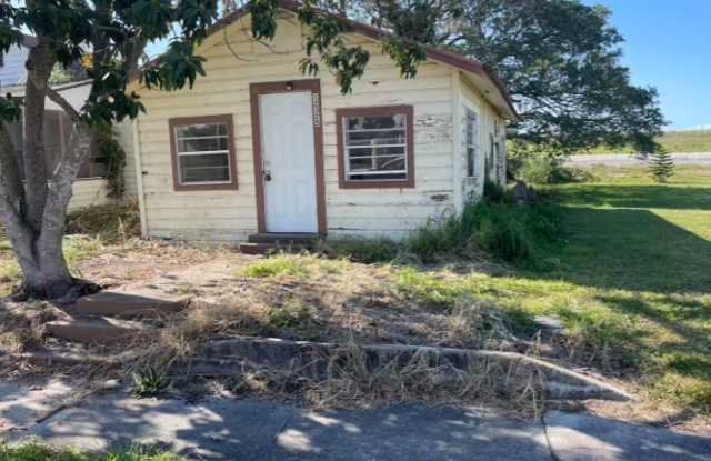 12325 Lakeshore Drive - 12325 Lakeshore Drive, Palm Beach County, FL 33438 12325 Lakeshore Drive - 12325 Lakeshore Drive, Palm Beach County, FL 33438