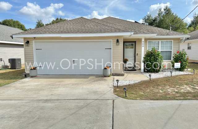 900 Valley Rd - 900 Valley Road, Crestview, FL 32539