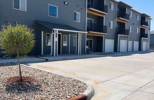 Heritage Townhomes and Apartments-- Check out our promos going on now! photos photos