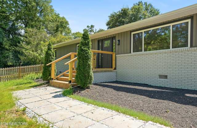 1717 Polkwright Lane Gallery 2