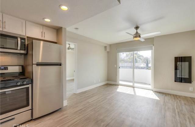 312 Broadway - 312 Broadway Street, Laguna Beach, CA 92651 312 Broadway - 312 Broadway Street, Laguna Beach, CA 92651