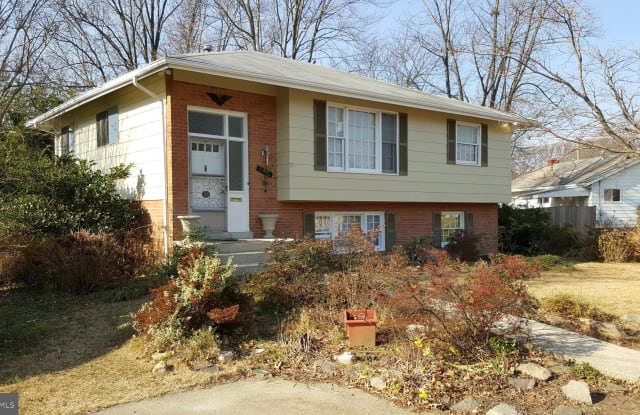 2103 WINTERGREEN AVENUE - 2103 Wintergreen Avenue, District Heights, MD 20747