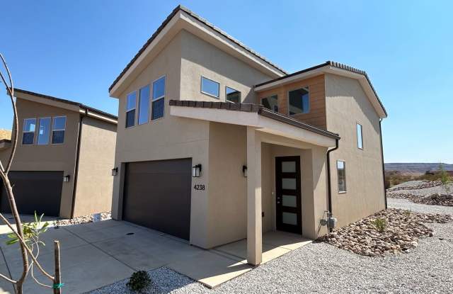 COMING AUGUST 1ST - 3 bed townhome for rent in St George photos photos