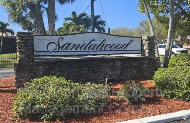 12918 Meadowood Ct - 12918 Meadowood Court, Cypress Lake, FL 33919