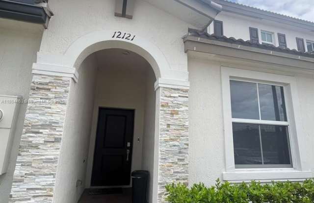 12121 NW 23 Court photos photos