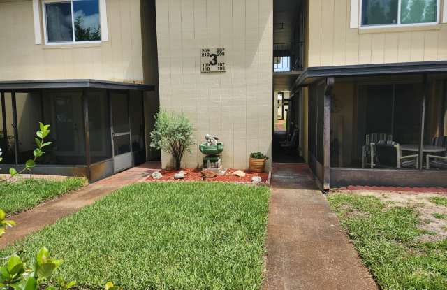 4304 London Town Rd unit: 109 photos photos