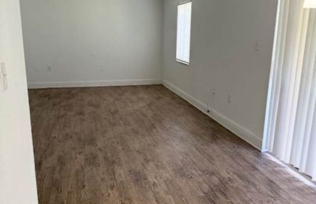 Two bedroom Two bath Condo - 4717 South Texas Avenue, Orange County, FL 32839 Two bedroom Two bath Condo - 4717 South Texas Avenue, Orange County, FL 32839