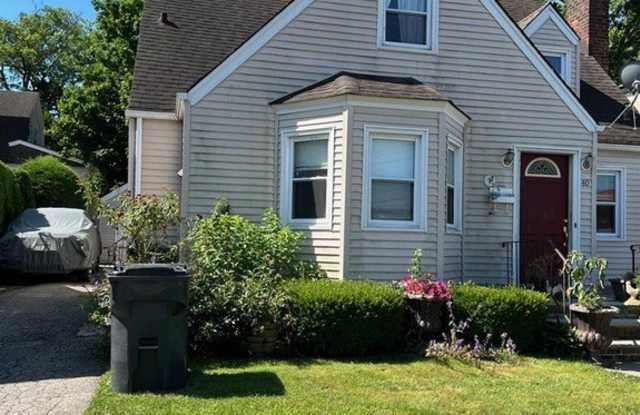 40 Hickory Avenue House photos photos