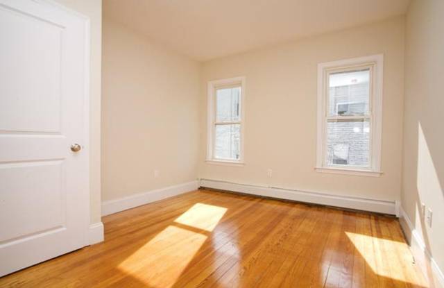 Charming 4 Bedroom photos photos Charming 4 Bedroom photos photos