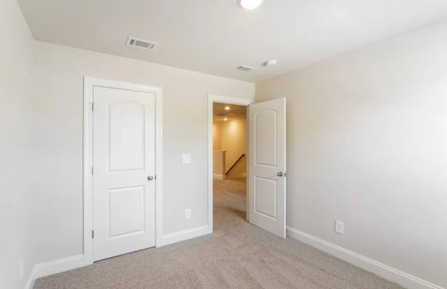 174 Maybrook Dr Gallery 2