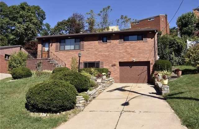 216 Mira Avenue Gallery 1