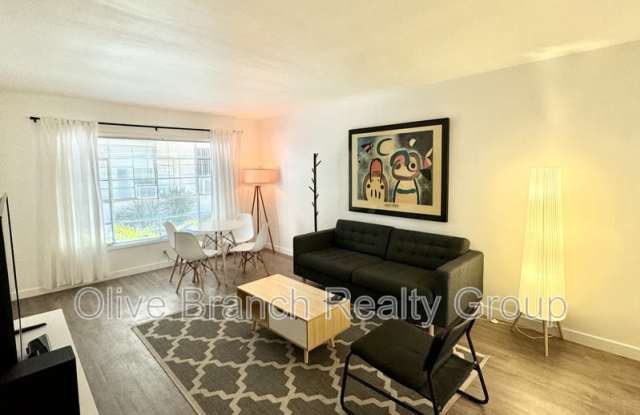8277 Fountain Ave photos photos