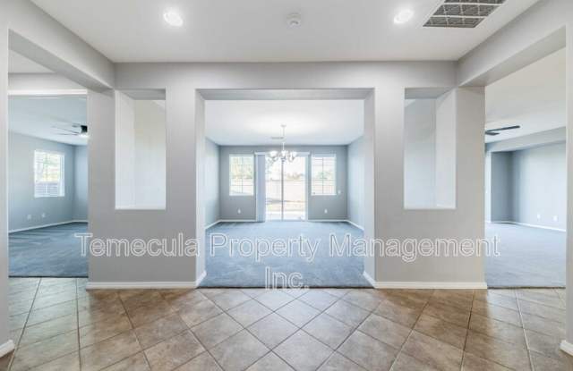 29352 Tremont Dr Gallery 1