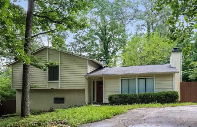 2196 Plymouth Lane - 2196 Plymouth Lane, Cobb County, GA 30062