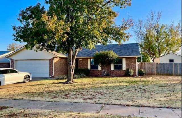 2204 Vanishing Trail - 2204 Vanishing Trail, Edmond, OK 73013