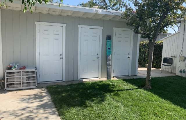 612 South Paula Drive - 612 South Paula Drive, Fullerton, CA 92833
