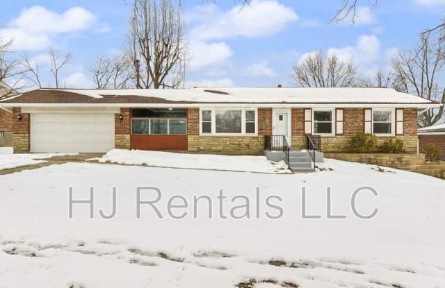 1319 Chambers Road photos photos