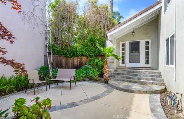 27 Sandpiper Gallery 2