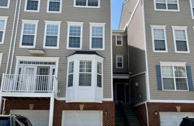 13533 DAVINCI LN #74 - 13533 Davinci Lane, McNair, VA 20171