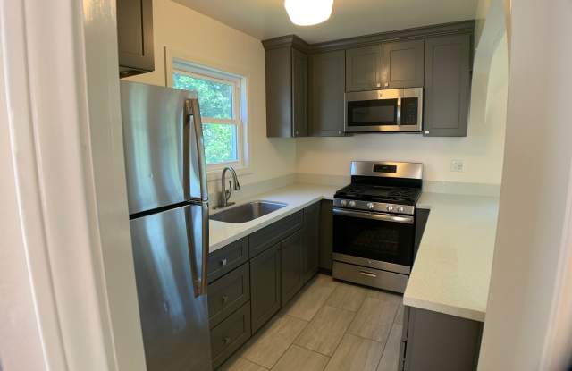 2340 Lake View Ave - 2340 Lake View Avenue, Los Angeles, CA 90039