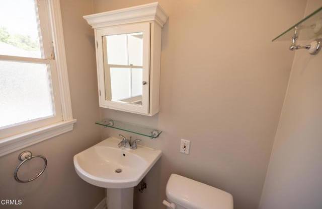 2241 Brigden Road photos photos
