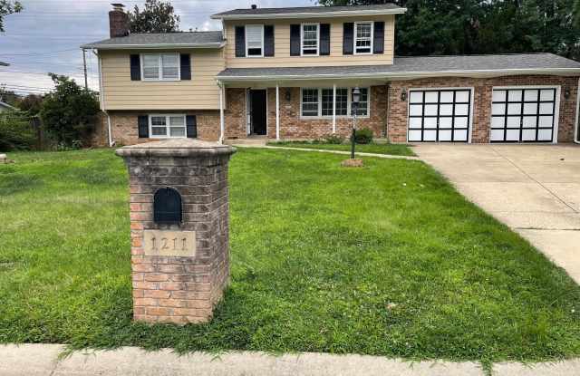 1211 MORNINGSIDE Drive Gallery 3