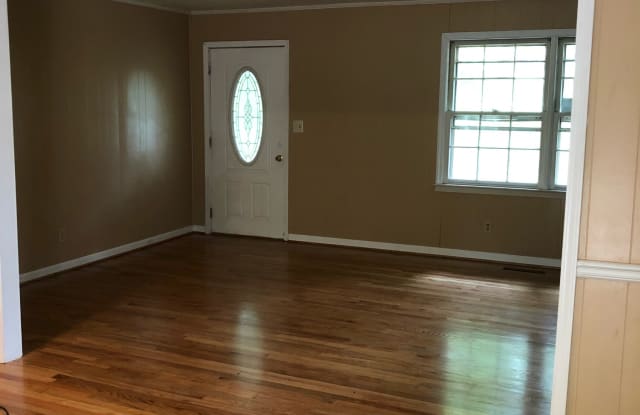 130 Robinson Dr. photos photos