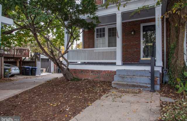 3810 BEECHER ST NW Gallery 2
