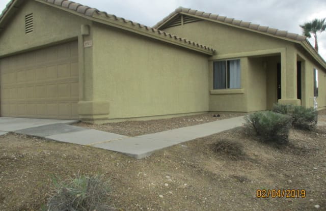 9942 East Emberwood Drive - 9942 E Emberwood Dr, Tucson, AZ 85748