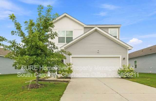 484 Pender Woods Dr Gallery 1
