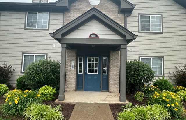 Worthington Glen Condo For Rent - 2BR/2BA with Garage and Bonus Room! Gallery 1