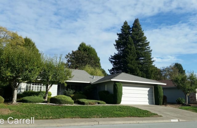 6537 Meadowridge Drive - 6537 Meadowridge Drive, Santa Rosa, CA 95409