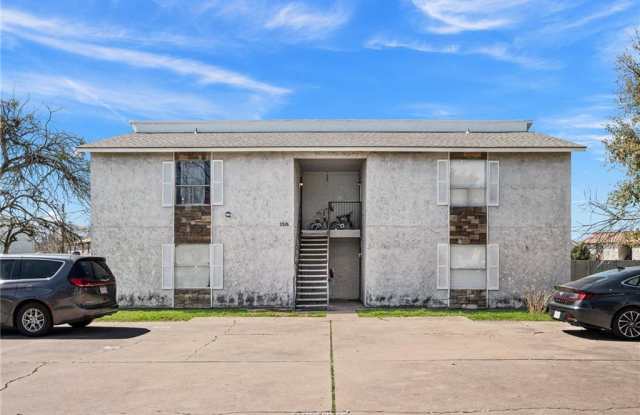 1526 Pine Ridge Drive - A photos photos