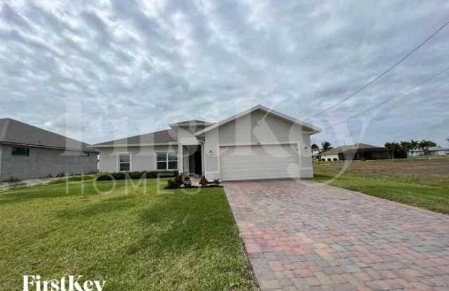 1648 Northwest 37th Avenue photos photos