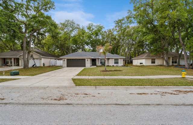 165 QUAIL OAKS Circle Gallery 2