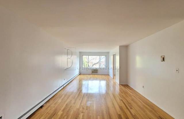 25-28 35TH ST. photos photos