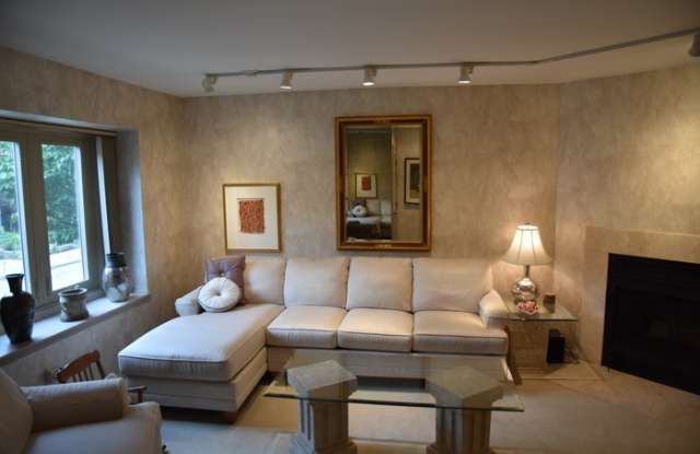 130 Price Avenue Gallery 4