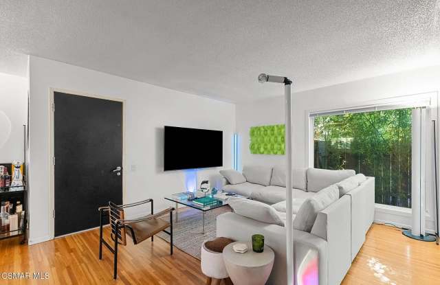 3300 S Sepulveda Blvd photos photos