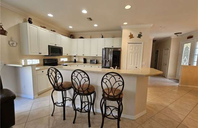 10518 Avila Circle Gallery 4