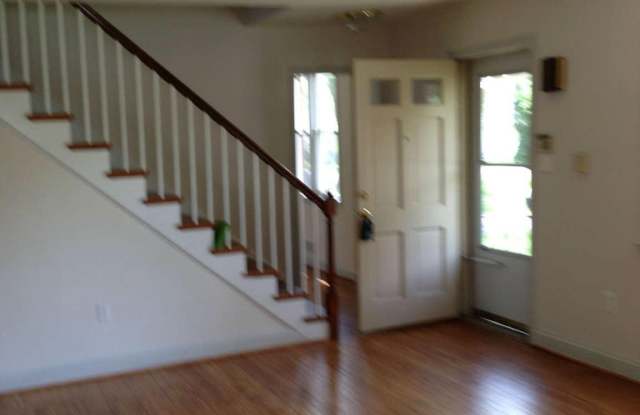 6816 TENNYSON DRIVE Gallery 4