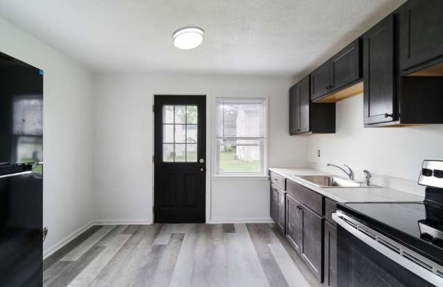 4BR Townhouse in Midland, PA!! photos photos