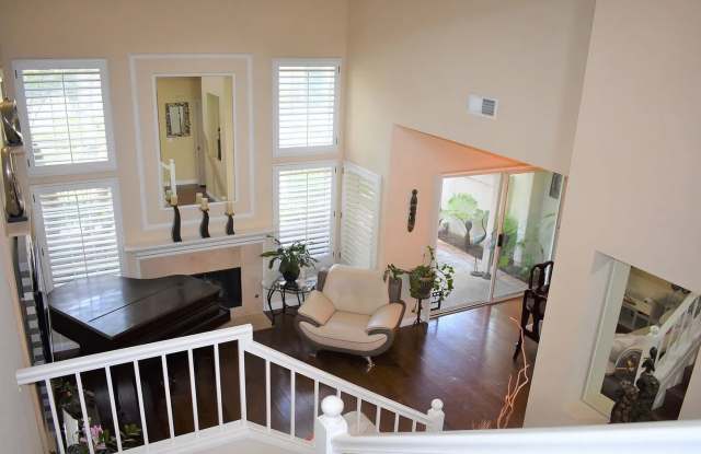 26254 Solrio Gallery 3
