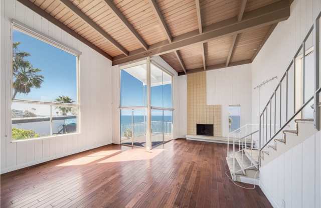 31949 Coast Gallery 2