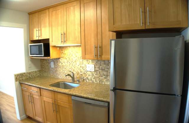 3334 Brittan Ave Apt 10 photos photos